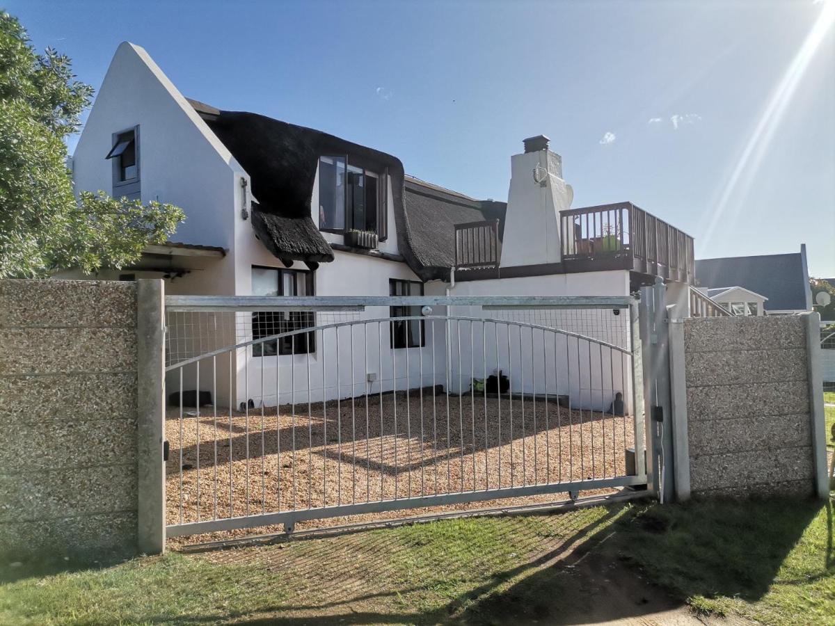 Chilli Moon B&B Stilbaai Eksteriør billede